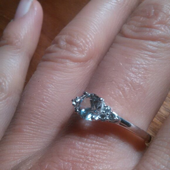 Lab Created White Sapphire Sterling Silver Radiant Promise Ring (Size 9) - Picture 10 of 16